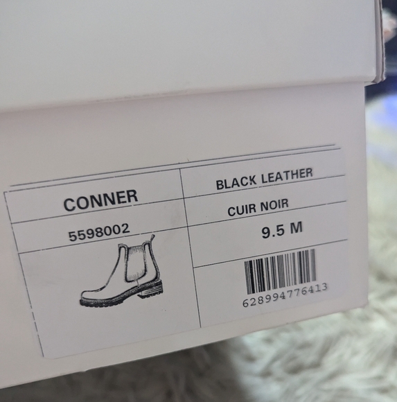 NWT La CANADIENNE Cosner Black Patent Leather Chelsea Boots - Picture 4 of 14